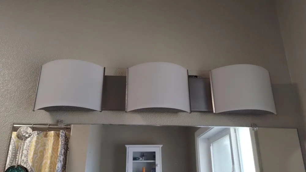 Slide of D-ManElectric