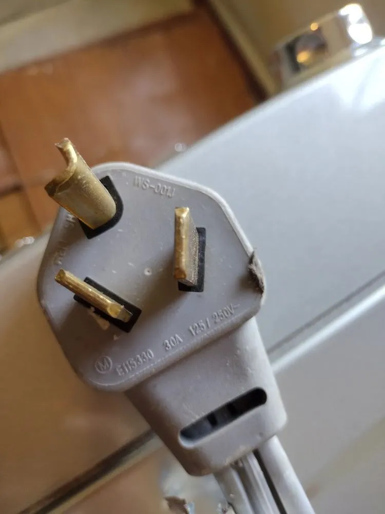 Slide of D-ManElectric