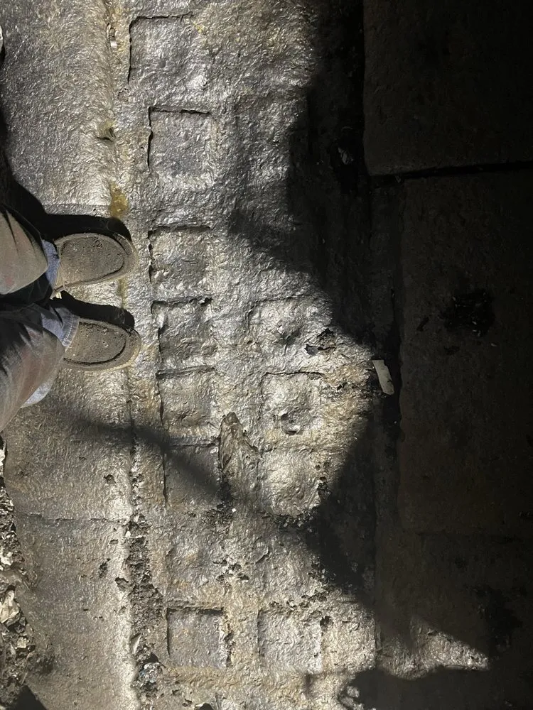 Slide of D Plumbing and Construction