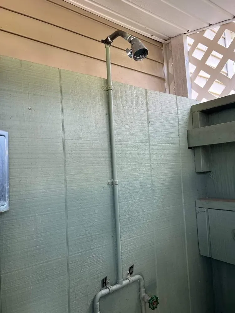 Slide of D. Russell Home Repairs