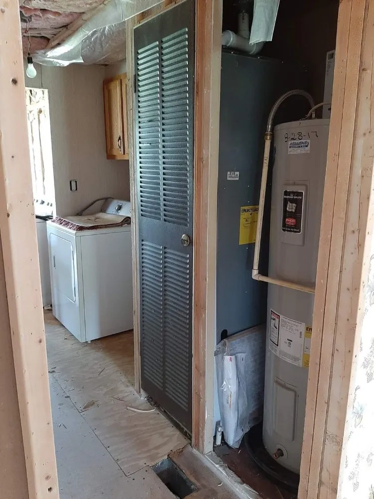 Slide of D. Russell Home Repairs