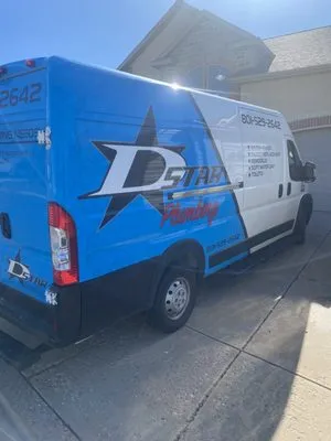 D Star Plumbing Logo