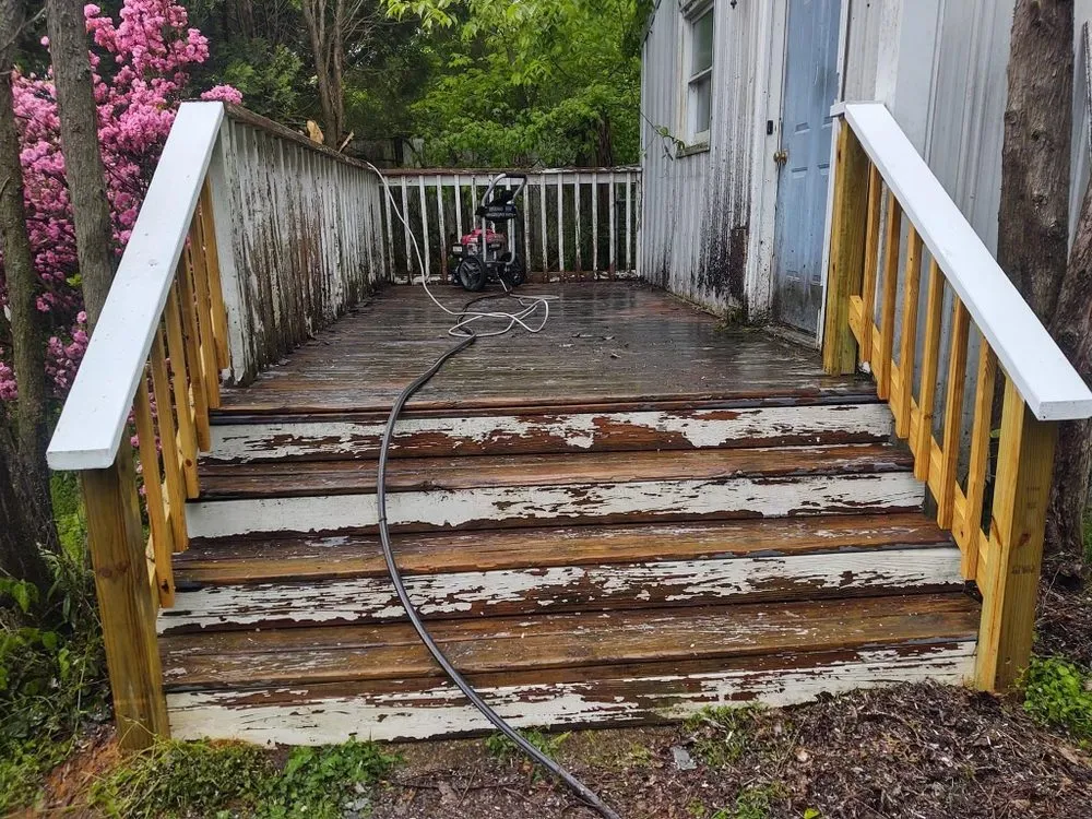 Slide of D&A Construction