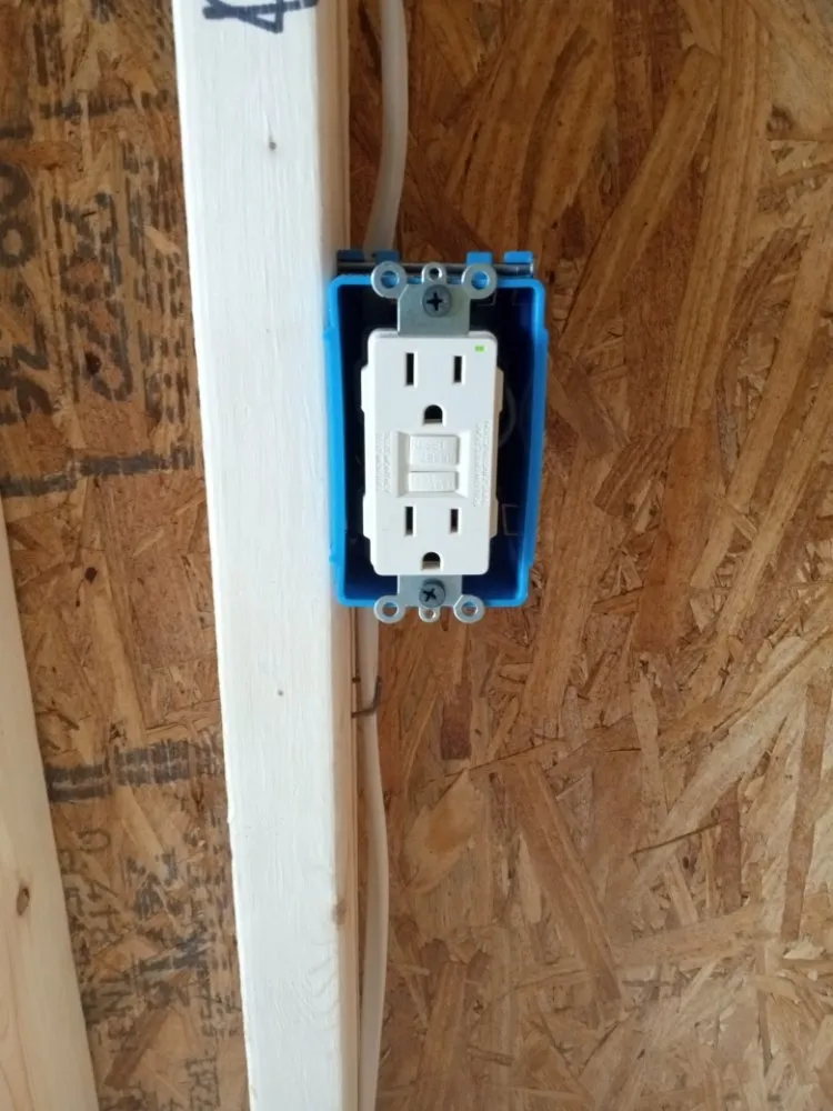 Slide of DAC'S Services