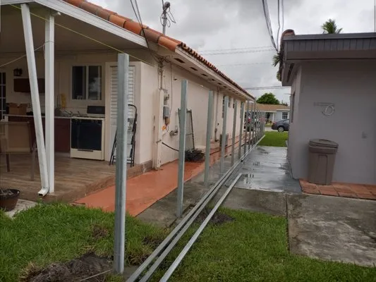 Daily Remodeling Logo