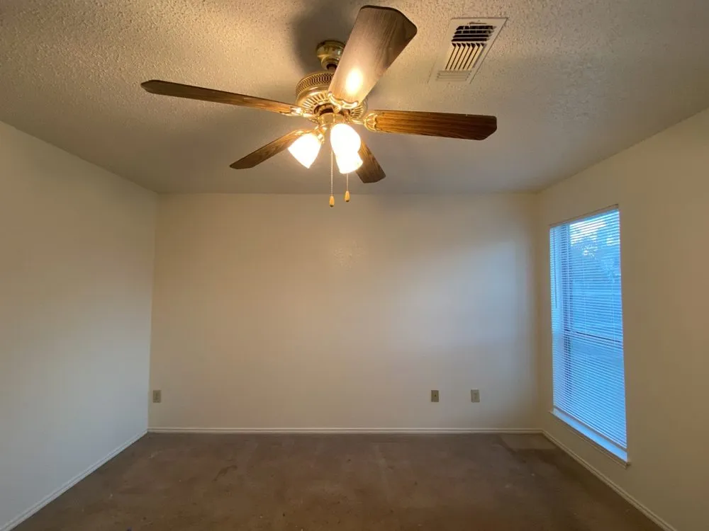 Slide of Dallas Plumber