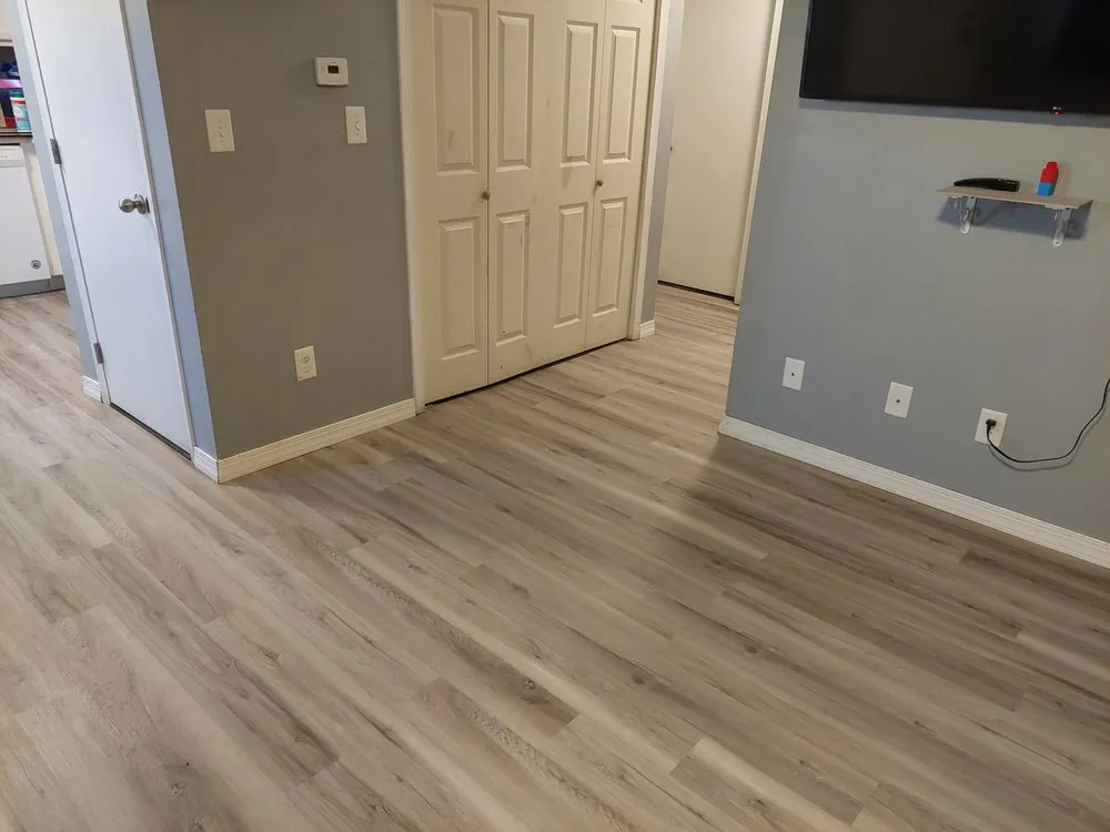 Slide of Dallies remodeling and construction