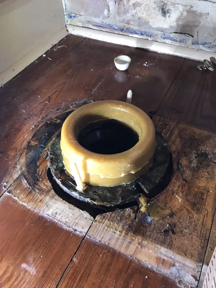 Slide of Daly's Plumbing Service