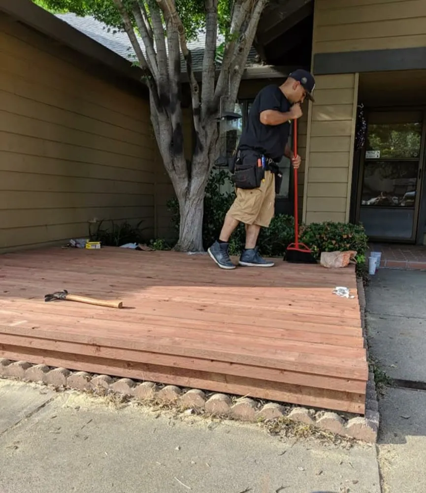 Slide of Daniel Amaya