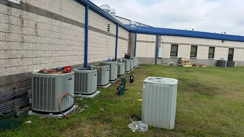 Slide of Daniels Air