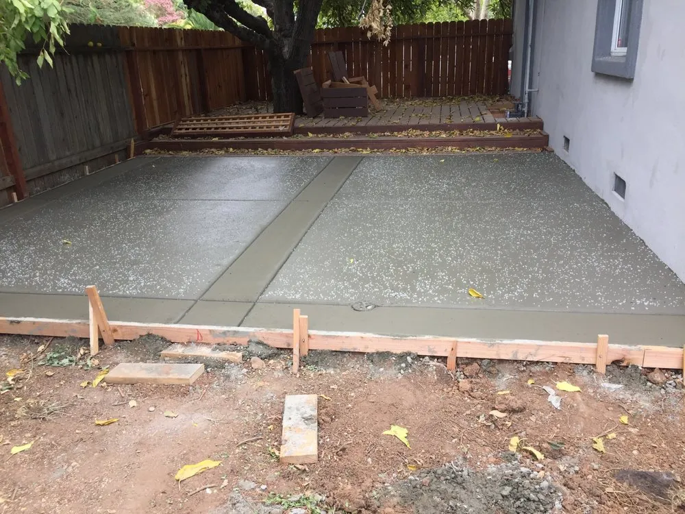 Slide of Daniel's Handyman Services