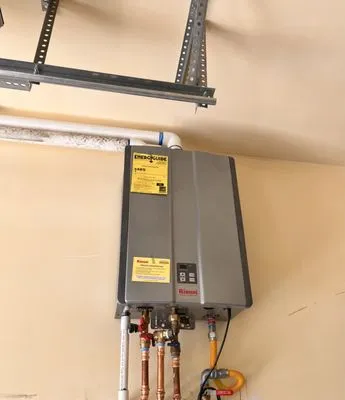 Daniel's Heating and A/C Logo