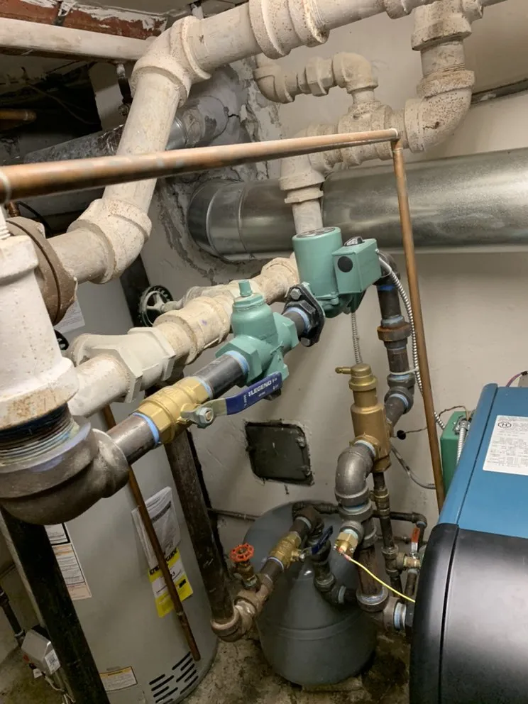 Slide of Dani’s Plumbing Services