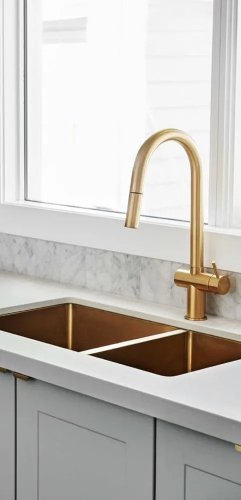 Slide of Dani’s Plumbing Services