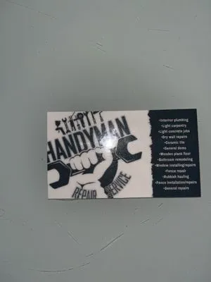 Danny G. Construction Logo