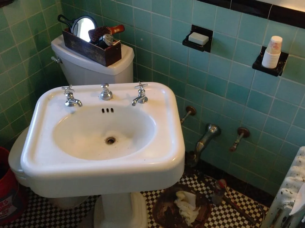 Slide of Danny's Plumbing Service