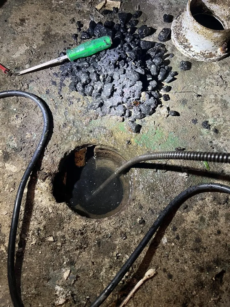 Slide of Dan's Drain Services