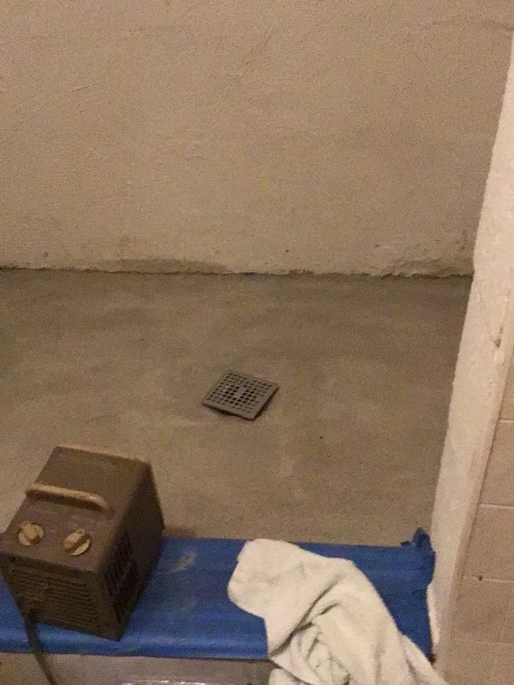 Slide of Dan's Plumbing Heating Cooling & Electrical