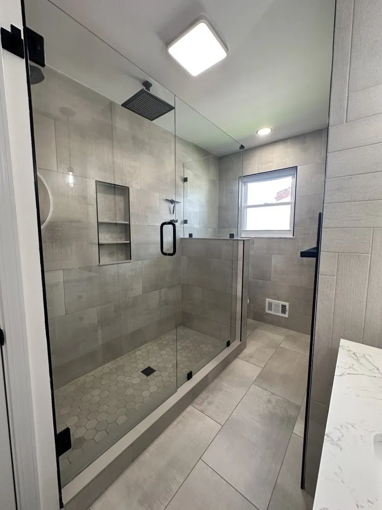 Slide of Dany’s Plumbing