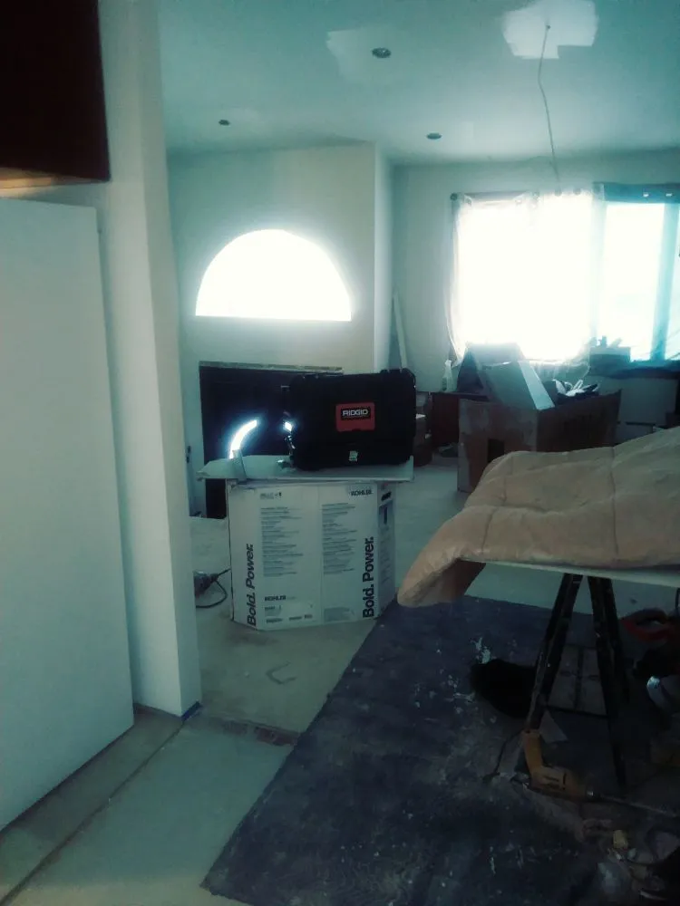 Slide of Daren Linder Repairs