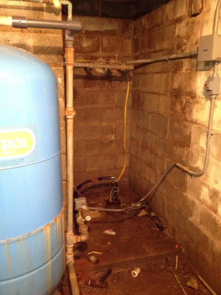 Professional emergency plumbing for homes in Honey Brook, PA by Darryl N Barber Plumbing Heat & Air Conditioning