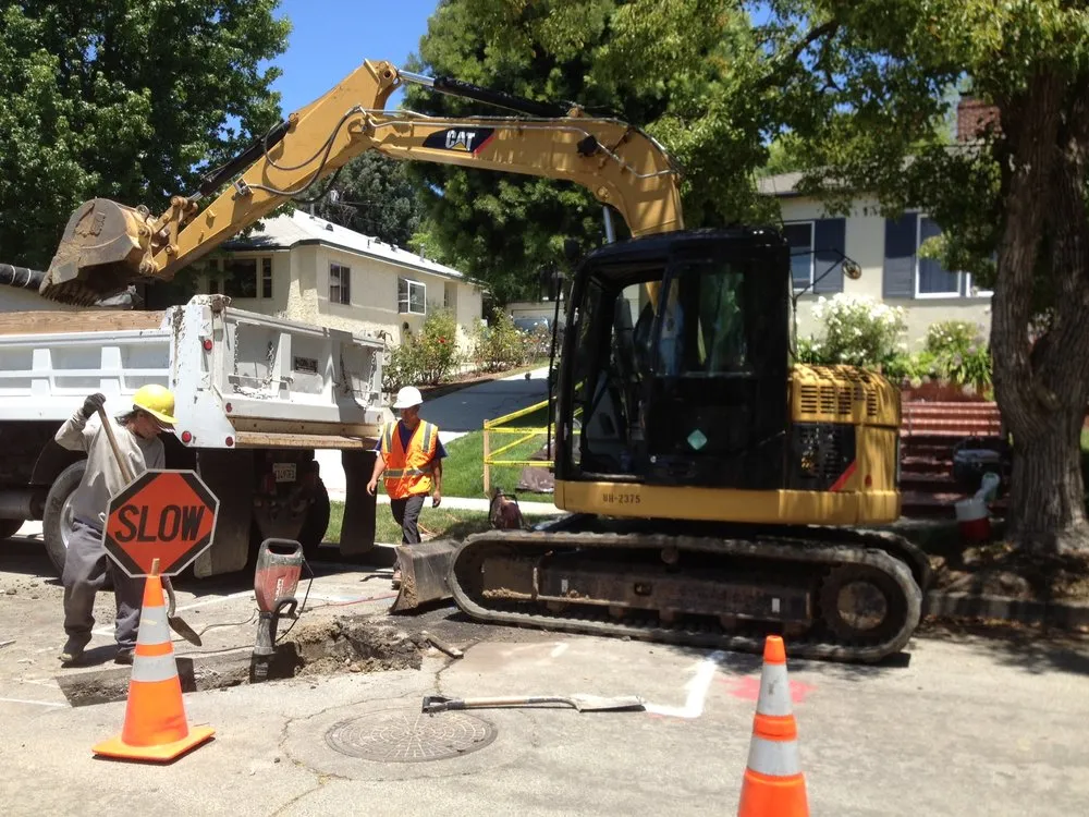 Emergency emergency plumbing service in San Fernando Valley, CA - Dash Plumbing & Rooter