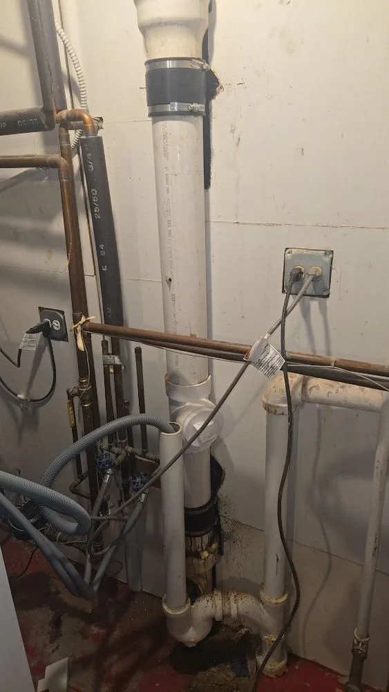 Slide of Dave And Joe's Plumbing