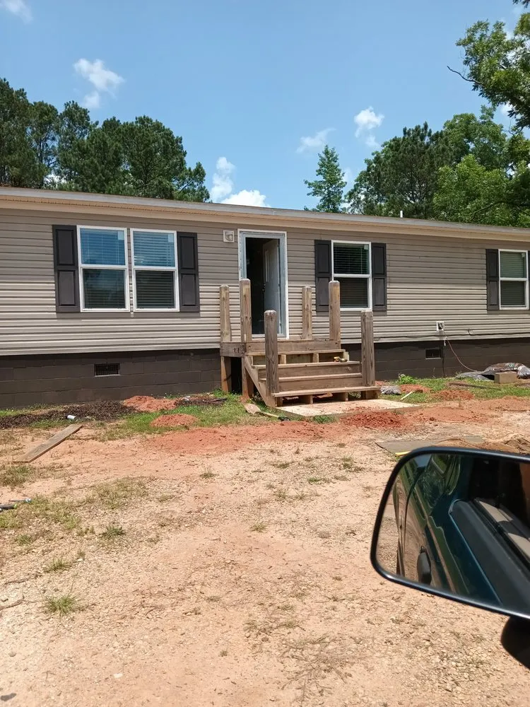 Slide of Dave's Handyman Service