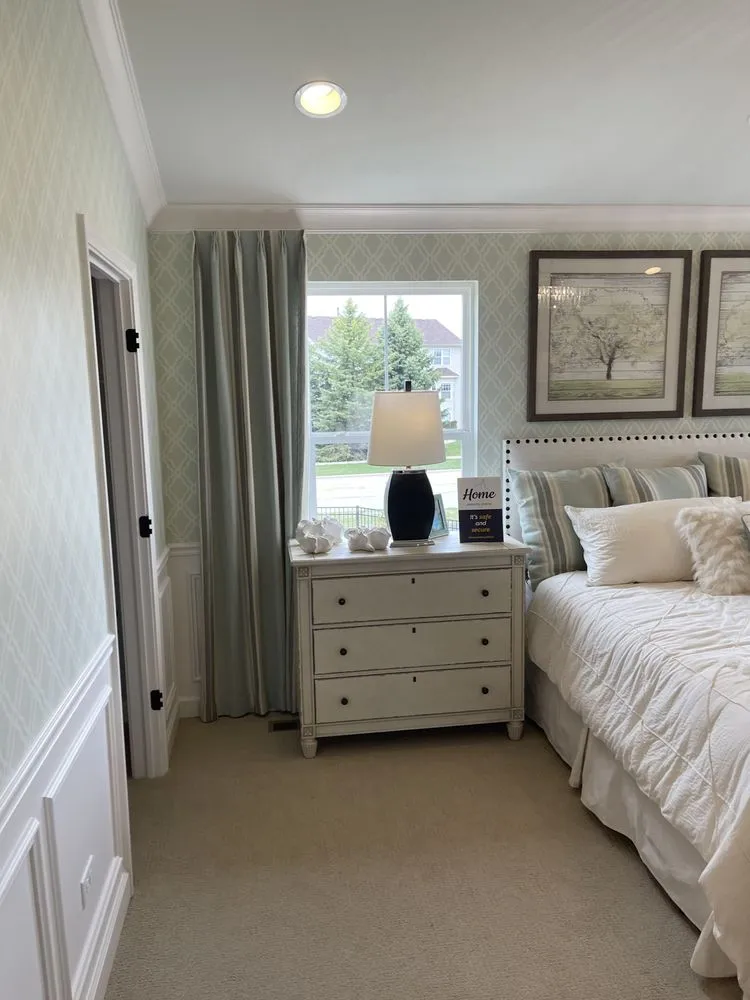 Slide of David Leve Construction