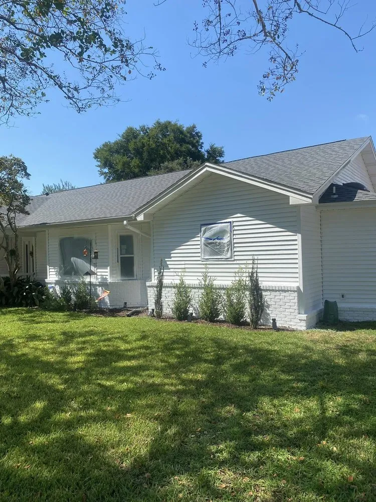 Slide of David's Handyman Services and Siding