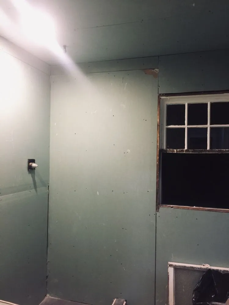 Slide of David's Plumbing And Handy