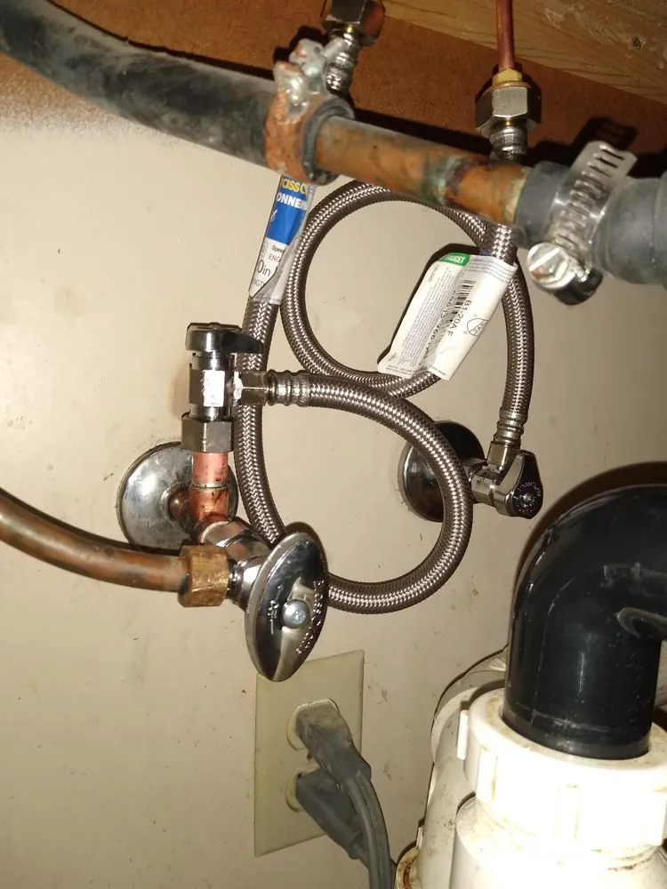 Expert pipe repair for homes in Cutler Bay, FL by David's Plumbing And Handy
