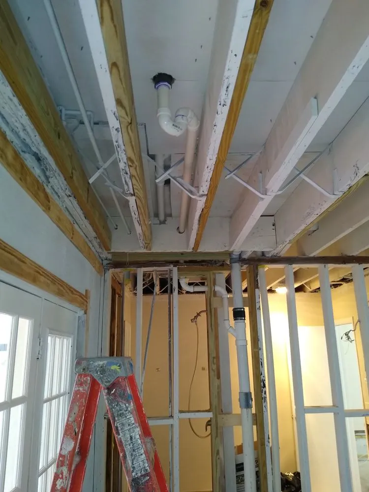 Slide of David's Plumbing And Handy