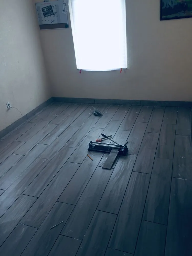 Slide of David's Plumbing And Handy