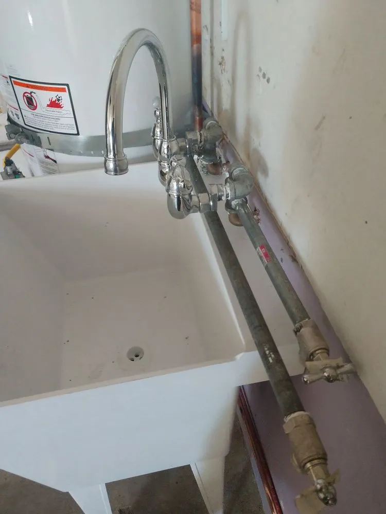 Top-rated water heater service service in Stockton, CA - Davis Plumbing & Irrigation