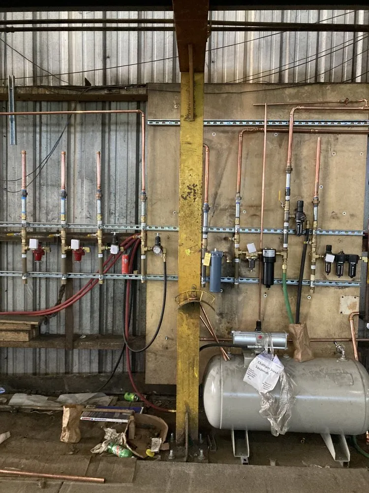 Slide of Dawg plumbers