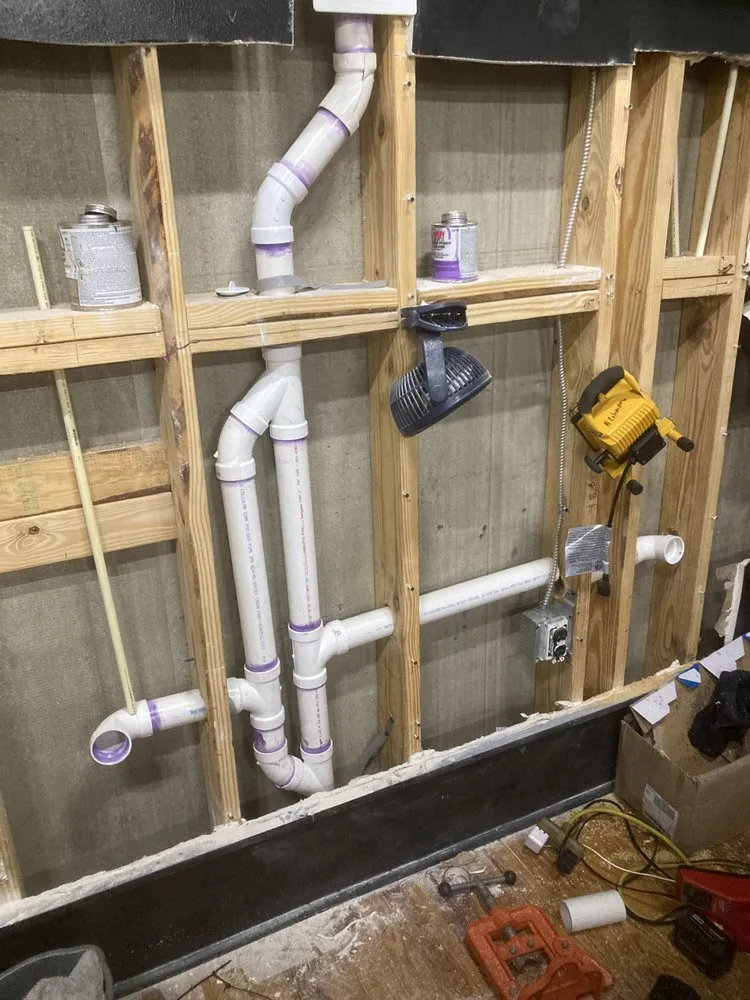 Slide of Dawg plumbers