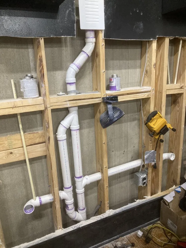 Slide of Dawg plumbers