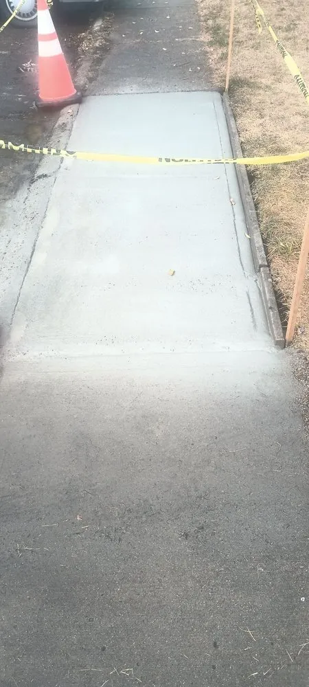 Slide of Dayton Strong Construction