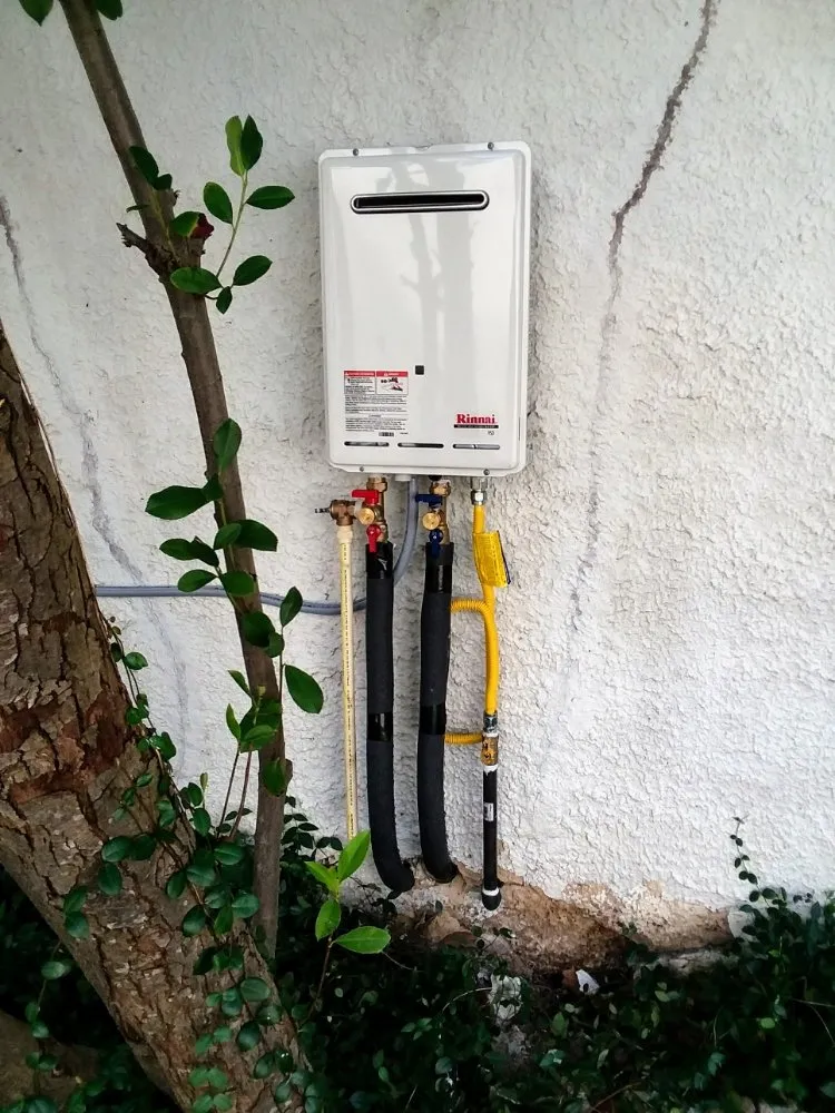 Expert pipe repair in Waxahachie, TX by DAZ Plumbing and Locating