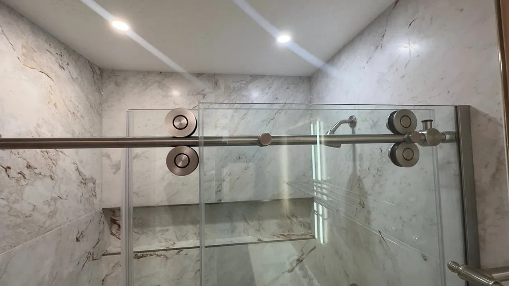 Slide of DbmServices