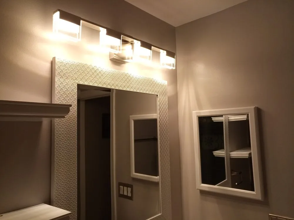 Slide of DbmServices