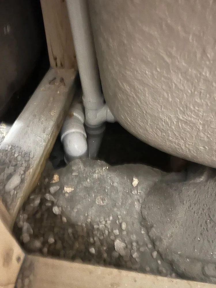 Emergency water heater service experts serving Wilder, KY - DBS Plumbing Solutions