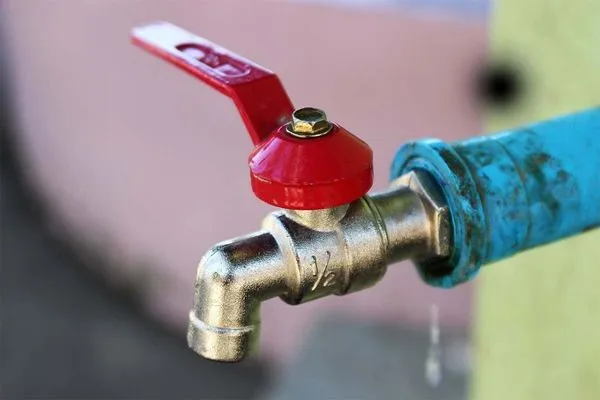 DC Family Plumbing Logo