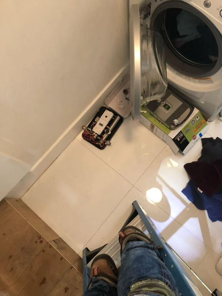 Slide of DCTech Plumbing