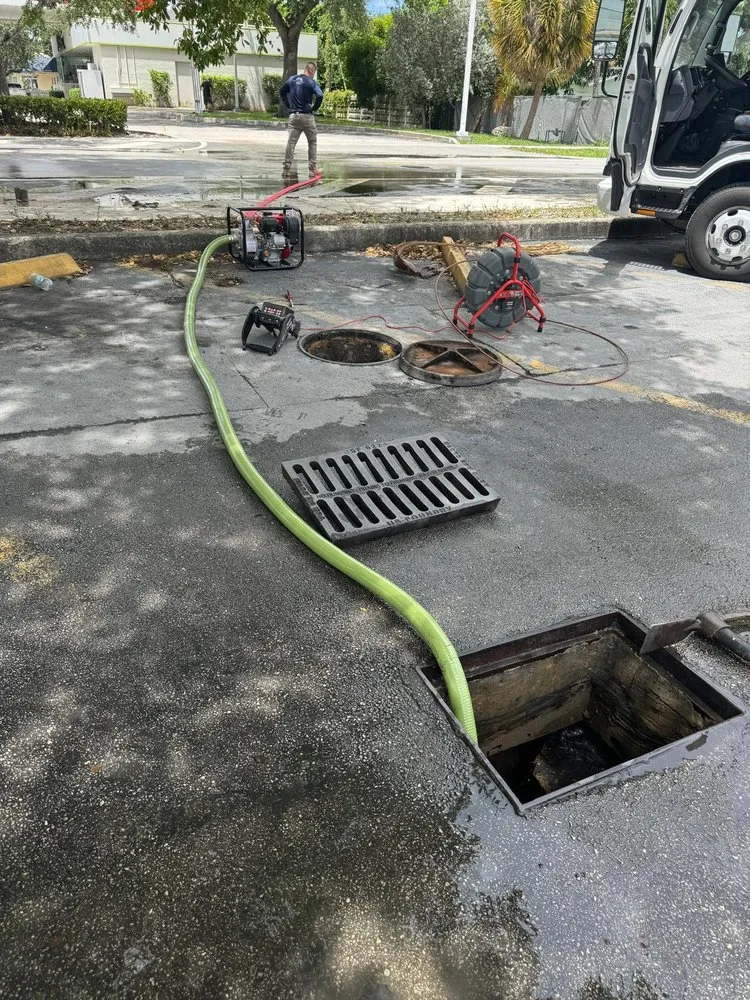 Slide of D&D Elite services