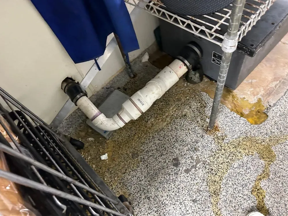 Slide of D&D Plumbing & Water Cleaning Services