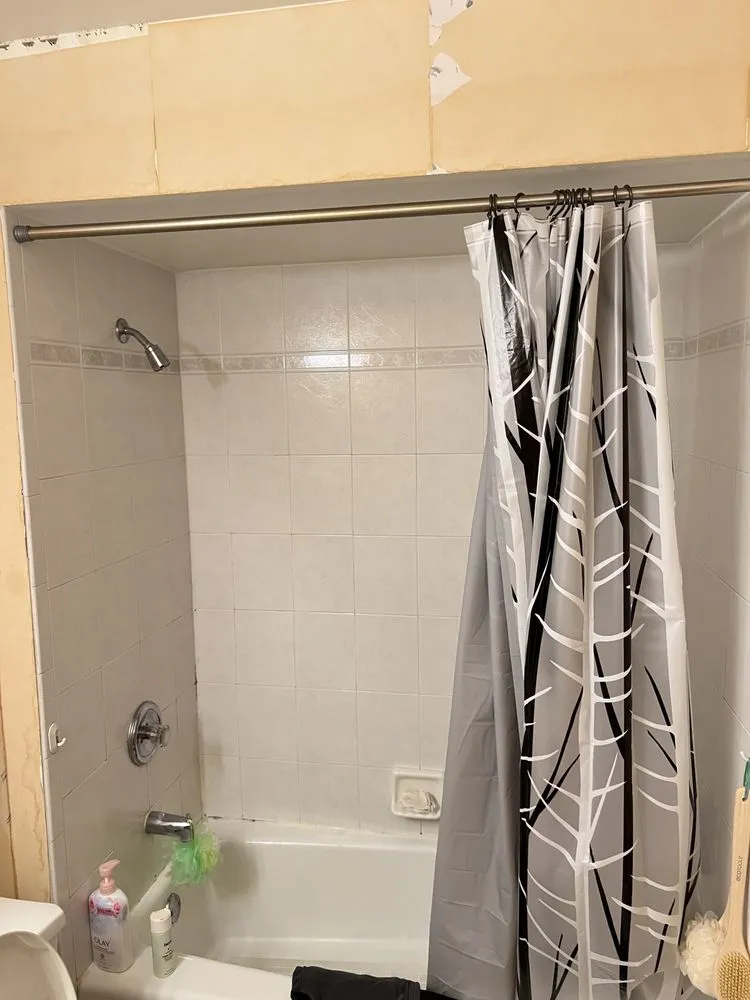 Slide of D&D plumbing and Remodeling