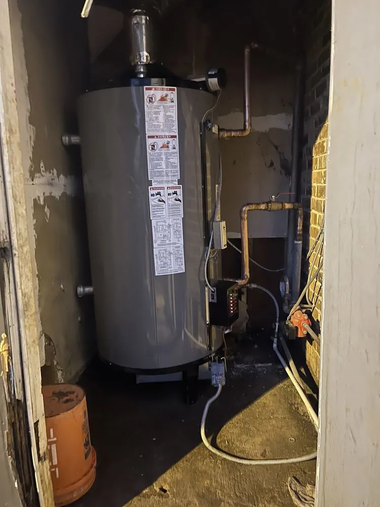 Slide of D&D Plumbing