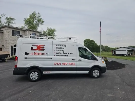 D.E. Home Mechanical Logo